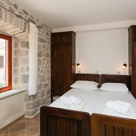 Villa Petrosa *